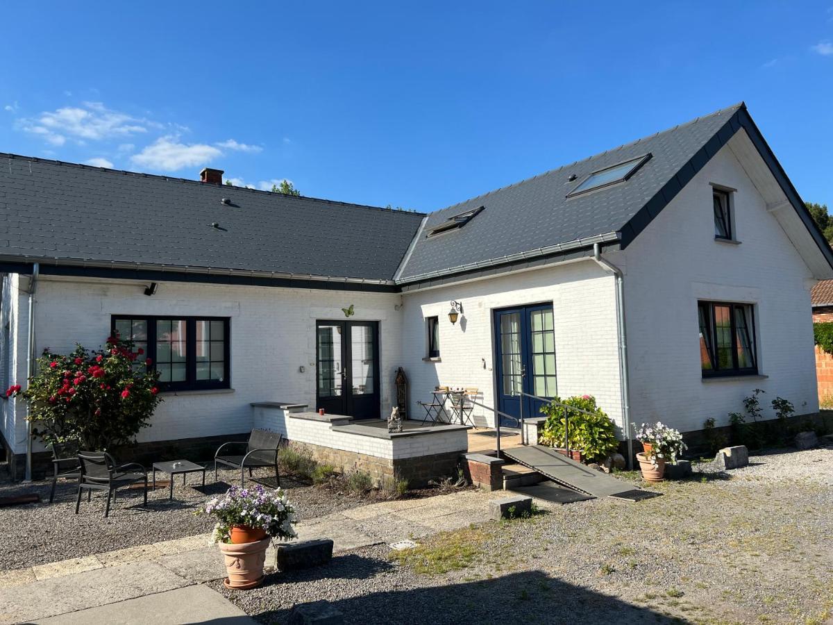 Ferienwohnung Dame Cerise Wavre Exterior foto